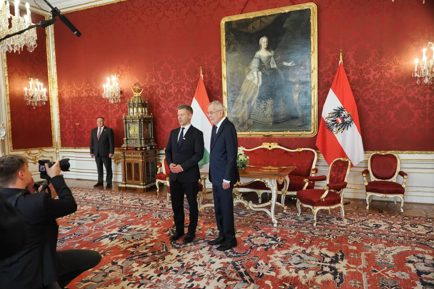 Eseménytörténetek és intézményi emlékezet — 10